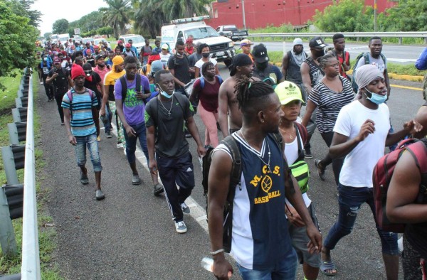 ONU pide garantizar labor de periodistas en caravanas migrantes de México